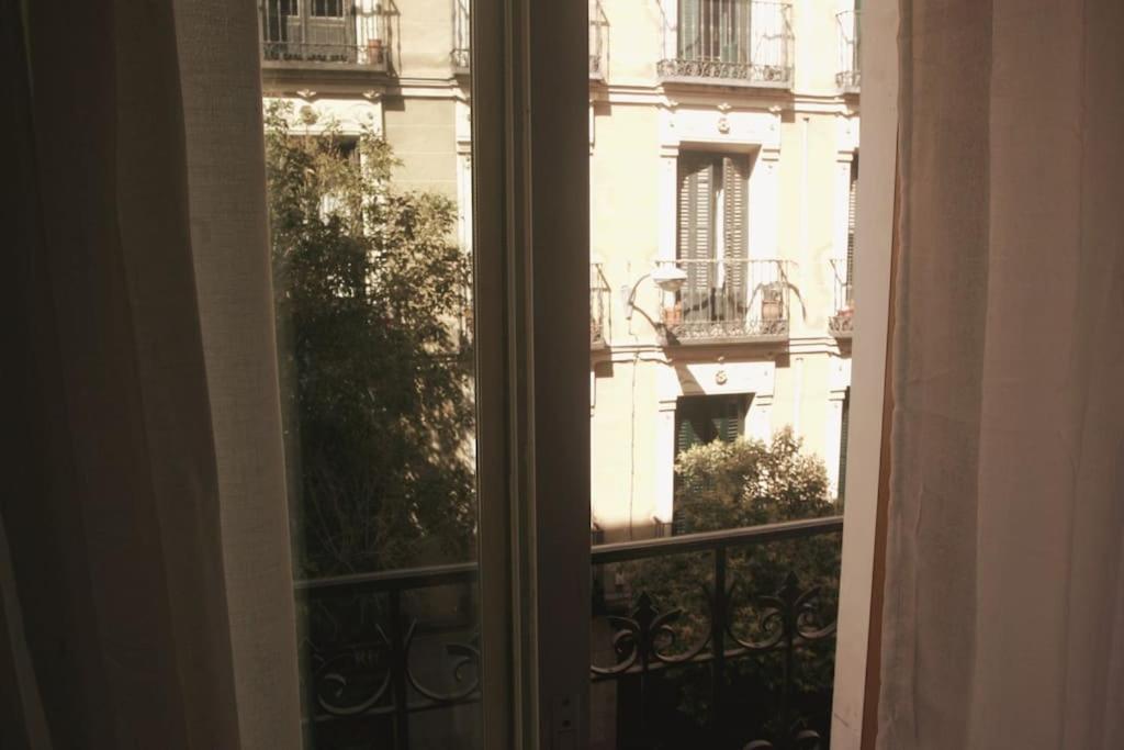 Divina Malasana Apartamento Madri Exterior foto